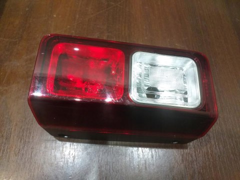 LAMPA COFANIA PRAWY TYŁ 265548758R TRAFFIC III LAMPA COFANIA PRAWY TYŁ 265548758R TRAFFIC III