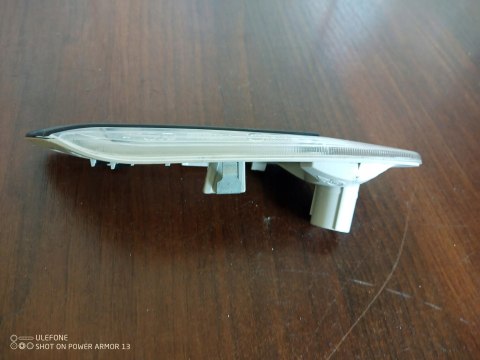 MINI COOPER F55 F56 F57 KIERUNKOWSKAZ PRAWY MINI COOPER F55 F56 F57 KIERUNKOWSKAZ PRAWY
