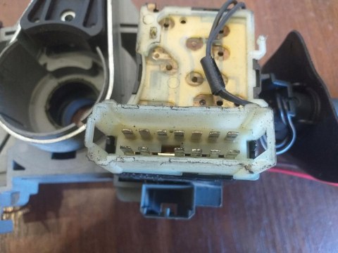 PRZEŁĄCZNIK WYCIERACZEK RENAULT SCENIC I FL PRZEŁĄCZNIK WYCIERACZEK RENAULT SCENIC I FL