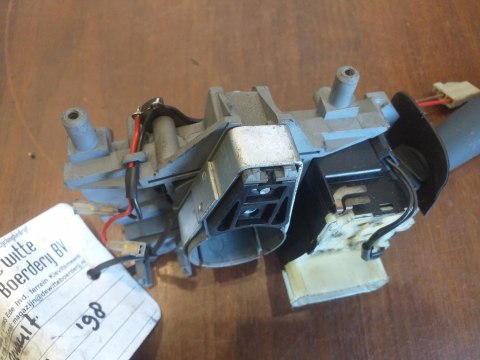PRZEŁĄCZNIK WYCIERACZEK RENAULT SCENIC I FL PRZEŁĄCZNIK WYCIERACZEK RENAULT SCENIC I FL