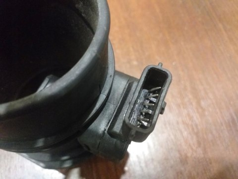 PRZEPŁYWOMIERZ 9650010780 CITROEN PEUGEOT 1.6-2.0