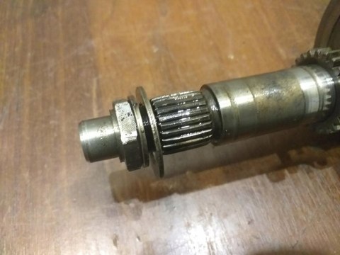 WAŁ KORBOWY KORBOWÓD HONDA TRX 300 4X4 BIG RED