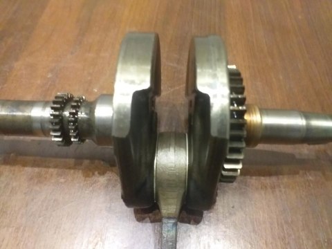 WAŁ KORBOWY KORBOWÓD HONDA TRX 300 4X4 BIG RED