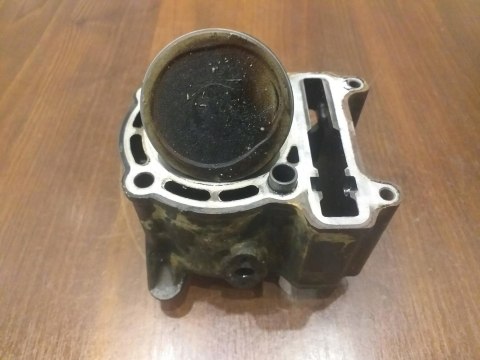 CYLINDER + TŁOK KPL LINHAI HYTRACK 550 CYLINDER + TŁOK KPL LINHAI HYTRACK 550