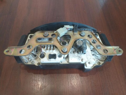 LICZNIK ZEGAR WYPEŁNIENIE KAWASAKI GPZ 600 GPX 600 LICZNIK ZEGAR WYPEŁNIENIE KAWASAKI GPZ 600 GPX 600