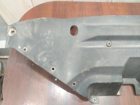 OSŁONA OBUDOWA WYPEŁNIENIE LINHAI HYTRACK 550 OSŁONA OBUDOWA WYPEŁNIENIE LINHAI HYTRACK 550