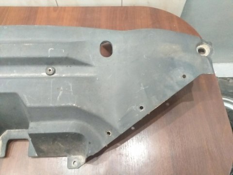 OSŁONA OBUDOWA WYPEŁNIENIE LINHAI HYTRACK 550 OSŁONA OBUDOWA WYPEŁNIENIE LINHAI HYTRACK 550