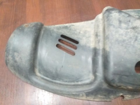 OSŁONA WYPEŁNIENIE PLASTIK LINHAI HYTRACK 550 OSŁONA WYPEŁNIENIE PLASTIK LINHAI HYTRACK 550