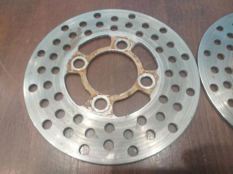 TARCZE HAMULCOWE KPL YAMAHA BRUIN 250 TARCZE HAMULCOWE KPL YAMAHA BRUIN 250