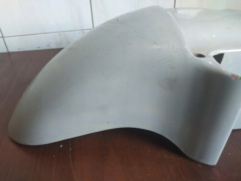 BŁOTNIK PRZÓD KAWASAKI GPZ 600 BŁOTNIK PRZÓD KAWASAKI GPZ 600