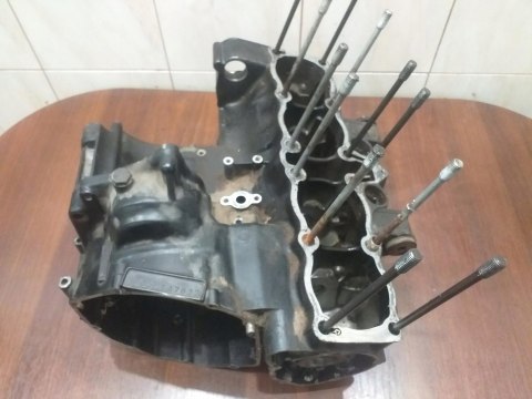 KARTER BLOK SILNIKA SUZUKI GSX 600 F