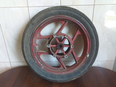 KOŁO FELGA PRZÓD KAWASAKI GPZ 600 KOŁO FELGA PRZÓD KAWASAKI GPZ 600