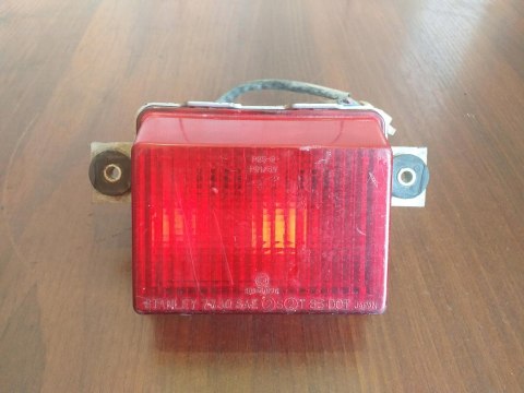 LAMPA TYŁ TYLNA KAWASAKI GPX 600 LAMPA TYŁ TYLNA KAWASAKI GPX 600