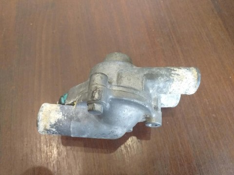 OBUDOWA TERMOSTATU TERMOSTAT KAWASAKI GPX 600 OBUDOWA TERMOSTATU TERMOSTAT KAWASAKI GPX 600