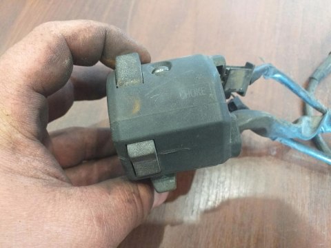 PRZEŁĄCZNIK LEWY KAWASAKI GPZ 600