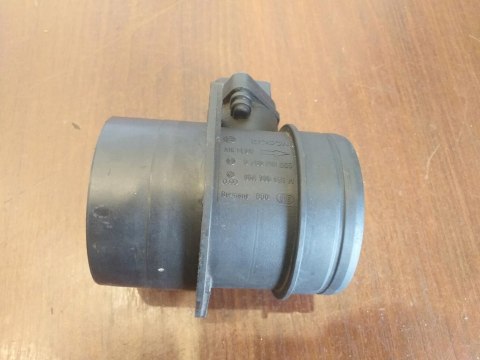 PRZEPŁYWOMIERZ BOSCH 0230218065 AUDI SEAT 1.8-4.2 PRZEPŁYWOMIERZ BOSCH 0230218065 AUDI SEAT 1.8-4.2