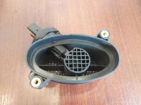 PRZEPŁYWOMIERZ BOSCH 0928400527 BMW 2.0-2.5-3.0 PRZEPŁYWOMIERZ BOSCH 0928400527 BMW 2.0-2.5-3.0