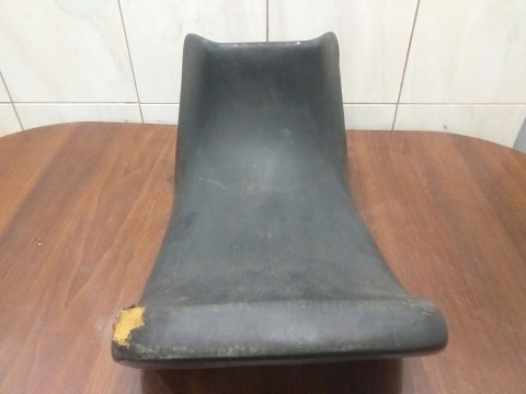 SIEDZENIE FOTEL KANAPA KAWASAKI GPX 600 SIEDZENIE FOTEL KANAPA KAWASAKI GPX 600