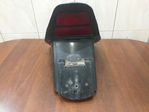 BŁOTNIK CHLAPACZ LAMPA TYŁ HONDA VF 750 RC15 BŁOTNIK CHLAPACZ LAMPA TYŁ HONDA VF 750 RC15