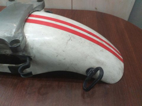 BŁOTNIK NADKOLE CHLAPACZ PRZÓD HONDA VF 750 RC15 BŁOTNIK NADKOLE CHLAPACZ PRZÓD HONDA VF 750 RC15