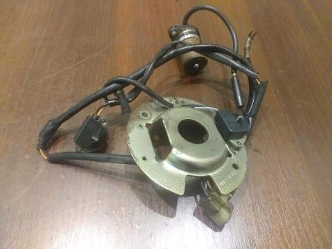 IMPULSATOR + CZUJNIK OLEJU KPL YAMAHA XJ 750 MAXIM