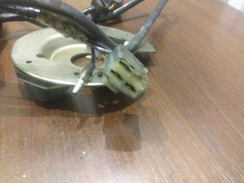 IMPULSATOR + CZUJNIK OLEJU KPL YAMAHA XJ 750 MAXIM