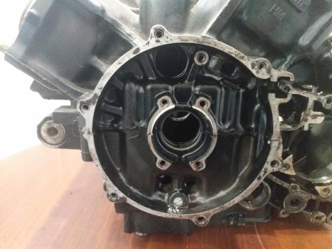 KARTER BLOK SILNIKA + TŁOKI HONDA VF 750 RC15