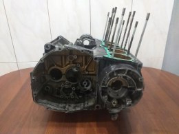 KARTERY BLOK SILNIKA KPL SUZUKI GS 650