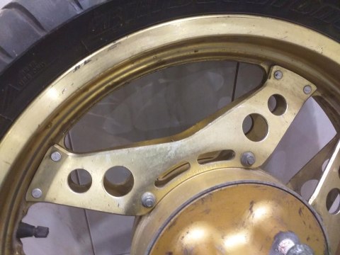 KOŁO FELGA OPONA 18" HONDA VF 750 RC15 KOŁO FELGA OPONA 18" HONDA VF 750 RC15