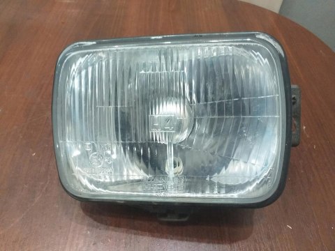 REFLEKTOR LAMPA PRZÓD HONDA VF 750 RC15 REFLEKTOR LAMPA PRZÓD HONDA VF 750 RC15