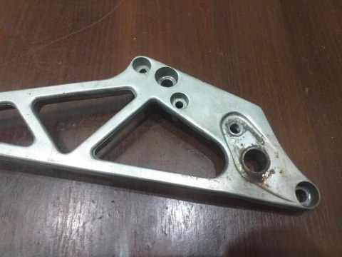 SET PODNÓŻEK HONDA VF 750 RC15 SET PODNÓŻEK HONDA VF 750 RC15