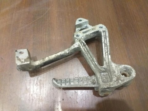 SET PODNÓŻEK KAWASAKI GPX 600