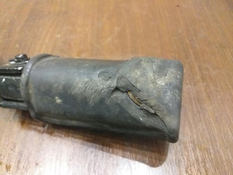 SET PODNÓŻEK SUZUKI GS 650