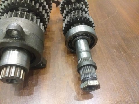 SKRZYNIA BIEGÓW HONDA VF 750 RC15 SKRZYNIA BIEGÓW HONDA VF 750 RC15