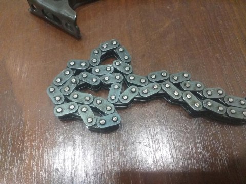 ŚLIZGI ŁAŃCUSZEK ROZRZĄD KPL YAMAHA FZR 600 3RH ŚLIZGI ŁAŃCUSZEK ROZRZĄD KPL YAMAHA FZR 600 3RH