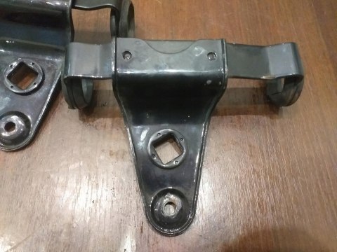UCHWYT MOCOWANIE REFLEKTORA KPL SUZUKI GS 650 UCHWYT MOCOWANIE REFLEKTORA KPL SUZUKI GS 650