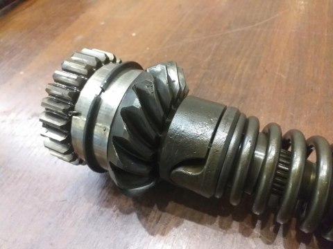 WAŁEK PRZEKŁADNIA SUZUKI GS 650 WAŁEK PRZEKŁADNIA SUZUKI GS 650