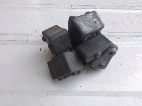 GUMY ZABIERAKA KPL HONDA CBR 900