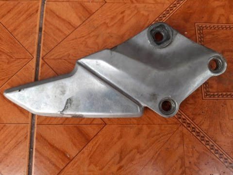 MOCOWANIE PODNÓŻKA LEWY PRZÓD KAWASAKI ZXR 750 H MOCOWANIE PODNÓŻKA LEWY PRZÓD KAWASAKI ZXR 750 H