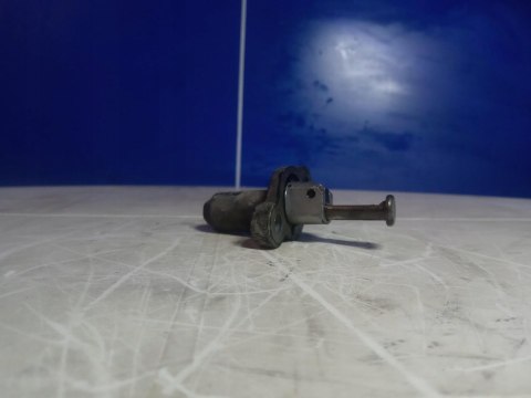 NAPINACZ ŁAŃCUSZKA ROZRZĄDU SUZUKI TL 1000 S