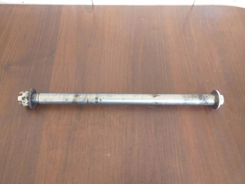 OŚ OŚKA YAMAHA FJ 1100