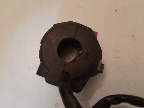 PRZEŁĄCZNIK PRAWY SUZUKI RG 125 PRZEŁĄCZNIK PRAWY SUZUKI RG 125