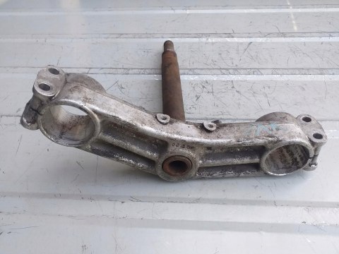 SZTYCA PÓŁKA DOLNA KAWASAKI ZXR 750 SZTYCA PÓŁKA DOLNA KAWASAKI ZXR 750
