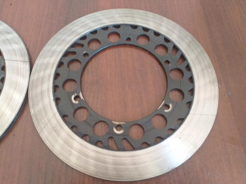 TARCZE HAMULCOWE KPL YAMAHA FJ 1100 TARCZE HAMULCOWE KPL YAMAHA FJ 1100