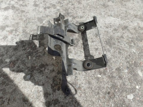 UCHWYT YAMAHA FAZER 600