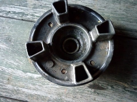 ZABIERAK KOŁA KAWASAKI ZZR 600