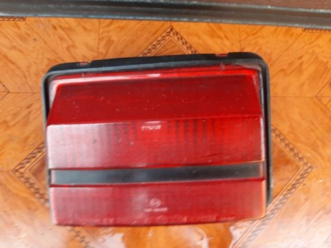 LAMPA TYŁ TYLNA KAWASAKI ZXR 750 H LAMPA TYŁ TYLNA KAWASAKI ZXR 750 H