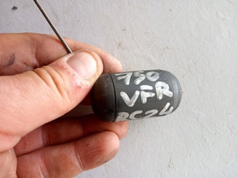 PŁYWAK PALIWA CZUJNIK HONDA VFR 750 RC24 PŁYWAK PALIWA CZUJNIK HONDA VFR 750 RC24