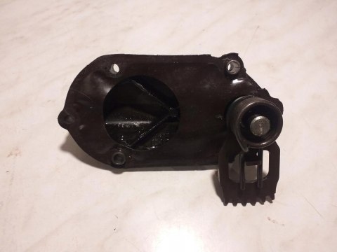 POKRYWA DEKIEL WAŁEK ZM BIEGÓW SUZUKI DR 650 POKRYWA DEKIEL WAŁEK ZM BIEGÓW SUZUKI DR 650