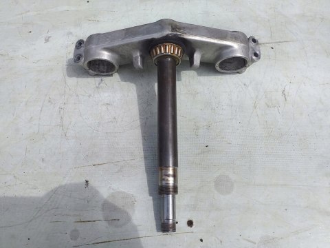 PÓŁKA DOLNA SZTYCA KAWASAKI ZXR 750 PÓŁKA DOLNA SZTYCA KAWASAKI ZXR 750